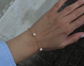 Minimalist Pearl Bracelet, Valentine's Day Gift, Adjustable Freshwater Gold Pearl Beads Bracelet, Simple Pearl Bracelet, Wedding Jewelry