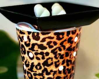 Leopard Print Ceramic Wax Melt Warmer, Hand-Drawn Animal Pattern Decor