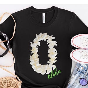 Camiseta con flores de plumeria: Camisa hawaiana estilo aloha