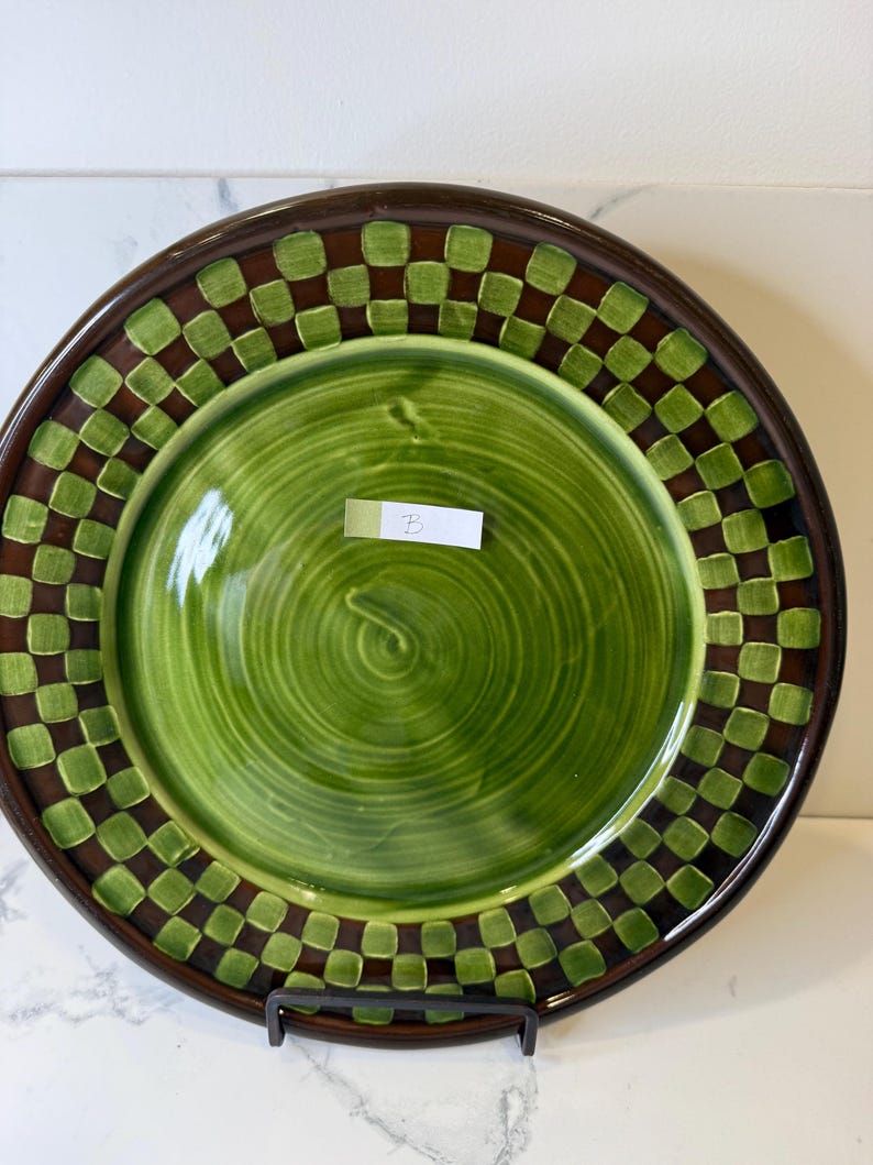 CHOICE of Vintage 1983 collectable MACKENZIE -CHILDS Wittika Pickles heavy lg redware dinner plates in brown/green checkered pattern see all B