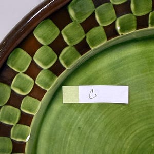 CHOICE of Vintage 1983 collectable MACKENZIE -CHILDS Wittika Pickles heavy lg redware dinner plates in brown/green checkered pattern see all C