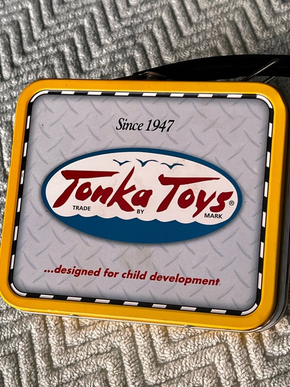 Tonka Toys mini tin lunch box  vintage 1999 series
