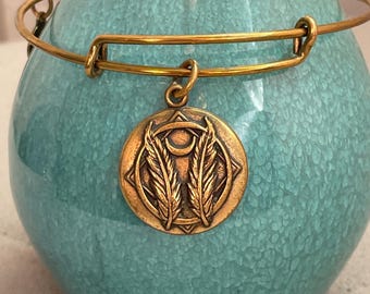 2016 Alex and Ani Goldtone Godspeed Charm Bracelet