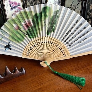 Folding Hand Fans for Women - Chinese Japanese Vintage Bamboo Silk Fans - for Dance, Performance, Decoration, Wedding, Party，Gift