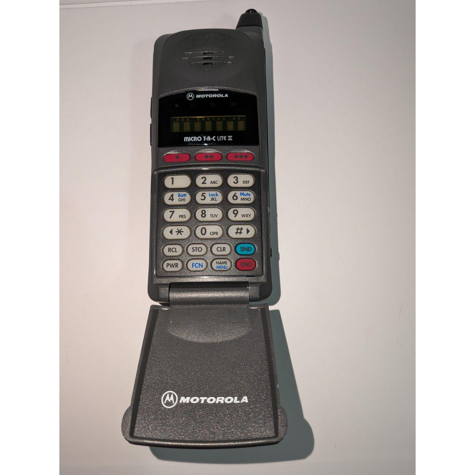 Vintage 90s Motorola Brick Phone - Etsy
