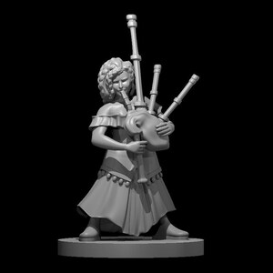 Dwarf Female Bard with Bagpipes | Resin Miniature