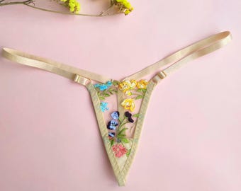 Microtanga extrema Braguita atrevida con encaje floral
