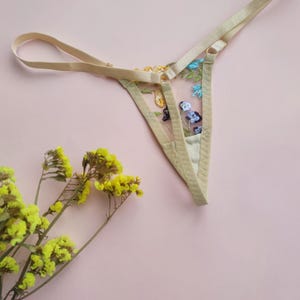 Extreme Micro thong Cheeky undies floral lace image 3