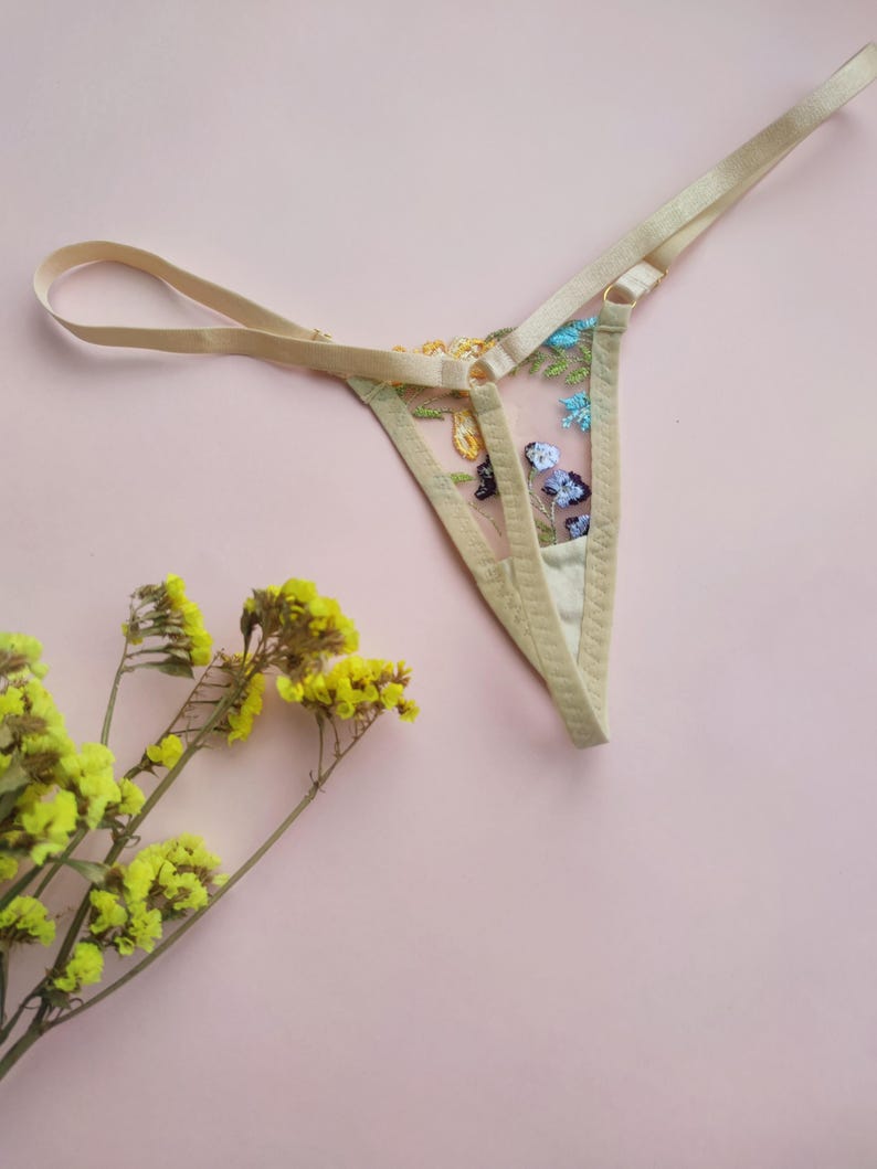 Extreme Micro thong Cheeky undies floral lace image 3
