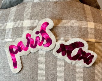 Patch Prénom Personnalisé | Broderie en Point de Chaîne | Écusson Prénom Thermocollant | Cadeau Romantique DIY
