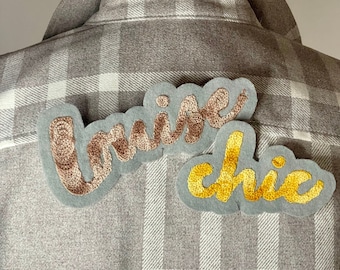 Badge Brodé Personnalisable | Patchs Thermocollants | Étiquette Custom pour Sac | Création sur Mesure | Texte Brodé | DIY Customisation Jean