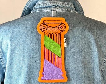 Patch iron-on brodé colonne grecque feutrine orange vintage et punk revisités 22,5×11 cm