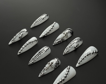 Handbemalte Press-On Nägel: Custom Stiletto Design (10 Count)
