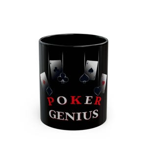 Poker Genius Black Mug - Smarte Keramik Kaffeetasse - Geschenk für Kartenspieler, Zocker, Kasino Nacht Profis