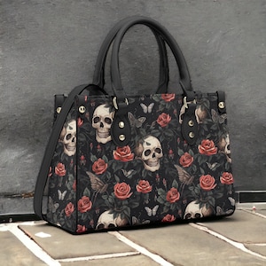 Cottagecore Dark Roses Handbag, Witchy Skull Purse, Dark Cottagecore Bag, Organized Goblincore Bag for Witches, Vegan Leather Goblincore Bag