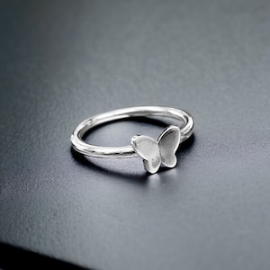 Butterfly Ring in 925 Sterling Silver| Handmade Silver Ring| Perfect Gift for Her| Minimalist Ring to gift her