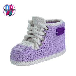 A rare find, THREE-LAYER SOLE, baby shoes, crocheted, gift ideas, gift wrapping, handmade, cotton, purple, white