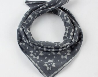 Gray Floral Printed Cotton Bandana, Indian Dabu Print Handmade Soft Neck Scarf, Unisex Accessories, Sun Protection Face Scarves
