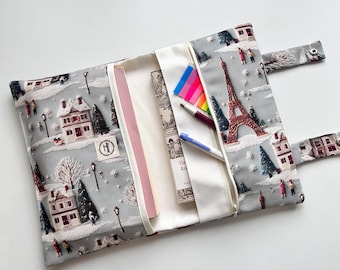 Winter Themed Book Sleeve with Eiffel Tower Print – Zipper Pocket & Double Pocket Book Cover