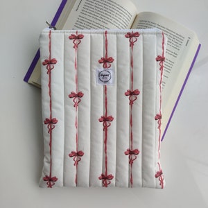 Noeuds rouges mignons - Pochette livre faite main, Pochette livre rembourrée