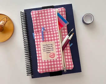 Rosa Vichy-Karo-elastische Federmäppchen - Ästhetisches Schreibwaren-Etui - Niedliches handgemachtes Täschchen für Stifte, Marker & Zubehör
