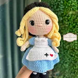 Alice-in-Wonderland Crochet Doll | Fanmade Amigurumi | Handmade Storybook Plush | Fairy Tale Girl Soft Toy | Cottagecore Collectible