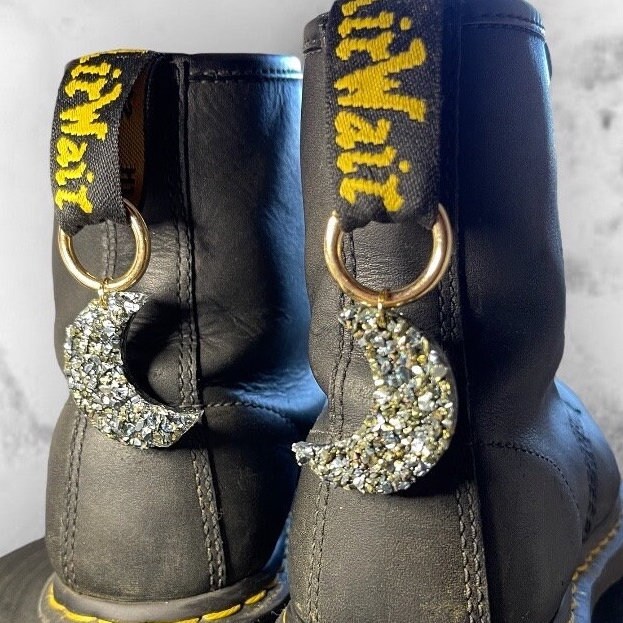 Doc martens coeur rose hotsell