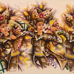 Könnte beinhalten: Drei Frauen in traditionellen balinesischen Kostümen mit aufwendigen Kopfbedeckungen und Fächer, in leuchtenden Farben vor einem gelben und violetten Hintergrund gemalt.