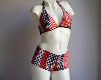 90s does 70s Black Red Print Shorts Bikini Set / Vintage Deadstock Halter Triangle Top Optic Pattern Swimsuit XL