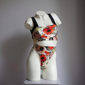 90s Ultra High Cut Thong Bralette Bikini Aerobic Set / Vintage Deadstock Scandalous Sporty Satin Roses Print Swimsuit SMALL