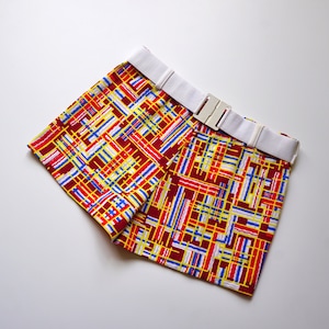 70s Multicolor Graphic Print MOD Belted Swim Shorts / Vintage Deadstock High Rise French Beach Bathing Shorts SMALL MEDIUM