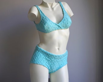 70s Mod Terry Cloth Light Turquoise Bikini Set / Retro Vintage Deadstock Shell Bullet Bra Hip Hugger Hipster Brief Swimsuit SMALL MEDIUM