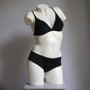 70s Black Hipster Boyshort Bikini / Vintage Retro Minimal Triangle Swimsuit XS SMALL MEDIUM