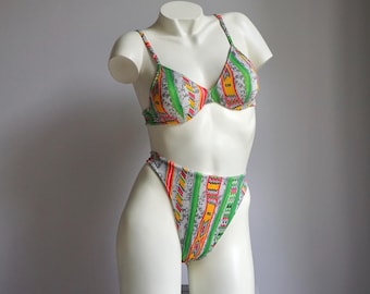 90s y2k Green Colorful Fancy Underwire High Cut Bikini Set / Vintage Deadstock Indian Print Two Piece Swimsuit SMALL