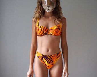 00s y2k Orange Abstract Animal Print Underwire Bikini Set / Vintage Deadstock Gold Two Piece Swimsuit LARGE