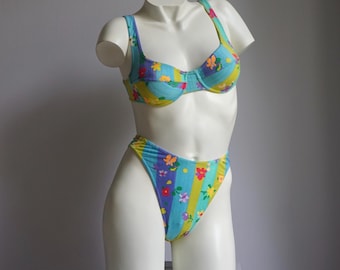 90s Pastel Floral Stripe High Cut Bikini Set / Vintage Cotton Spandex Colorful Underwire Swimsuit SMALL
