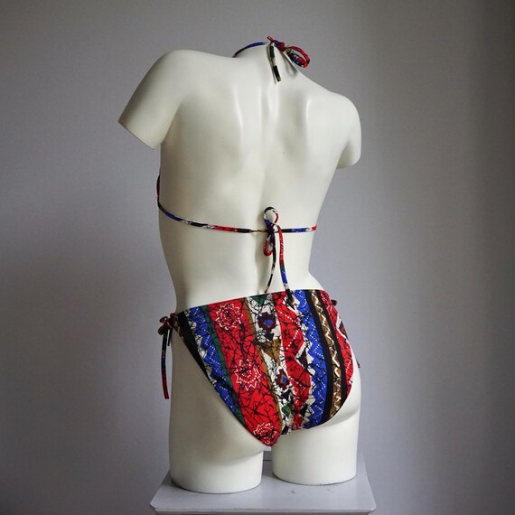 90s Abstract Print String Ties Triangle Bikini Se… - image 2