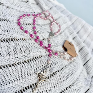 Rose fuscia pink pearl rosary beads with Miraculous Medal of Mary pendant and silver crucifix