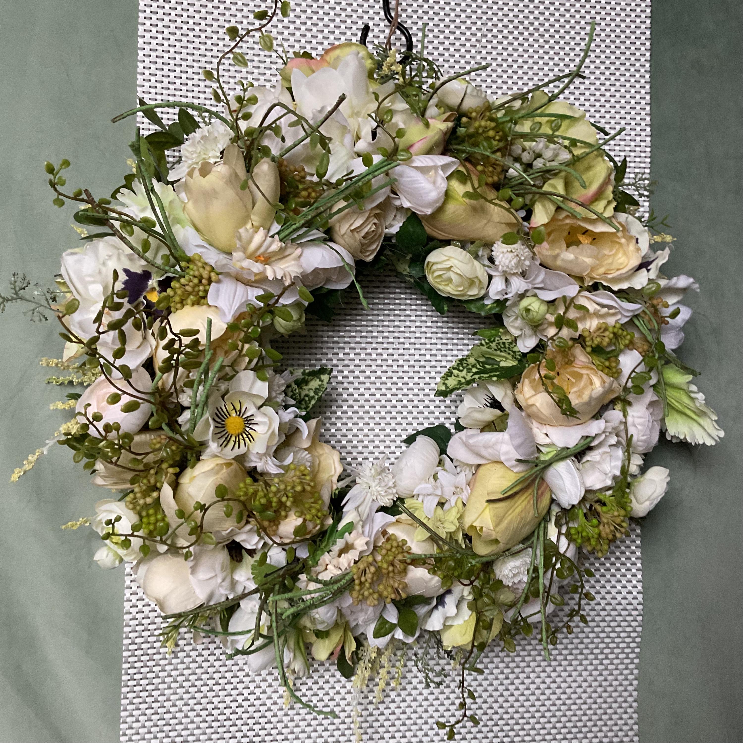 Knstlicher Frhlingskranz Wei-Creme-Grn mit einem Durchmessewr von 43cm  - Etsy.de