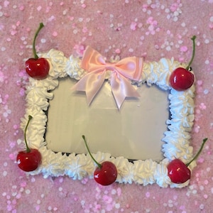 Doll Heart Cake Picture Frame