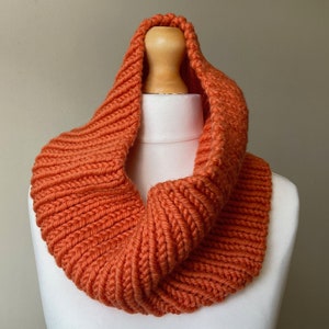 Handknit Soft Merino Wool Cowl