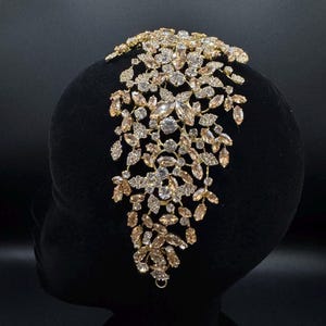Elegant Gold Crystal Headpiece – Perfect for Brides henna headpiece  & Special Occasions