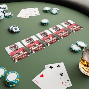 カスタムポーカーカードセット - ユニークなトランプ、ポーカーナイトの必需品、ゲーマーへのギフト、カジノの装飾、パーソナライズされたカードデッキ