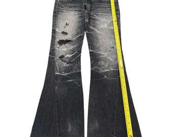 Vintage Japan Tornado Mart Faded Thunder Wash Clawmark Style
