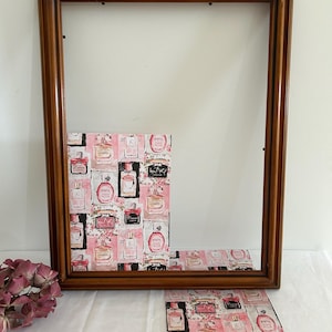 Cadre en Merisier bois massif ancien rectangulaire sans vitre . Encadrement tableau miroir portrait photos pêle-mêle