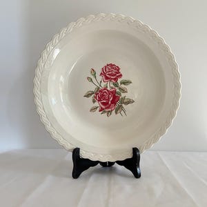 Round woven hollow dish in white earthenware painted with roses Serving dish diam 27.7 x 5.3 cm Tableware Vintage chic tableware
