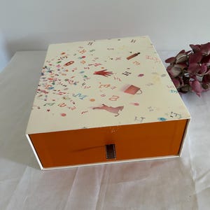 Hermès RARE empty box with orange/white cardboard drawer ribbon patterns Vintage Paris Luxury bathroom decoration Collector Advertising box