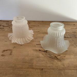 Tulpe aus undurchsichtigem Milchglas für alte Lampe 1930 Frankreich Globe Lighting Wandlampe Gehlampe Hängeleuchter Lampenschirm Deckenleuchte