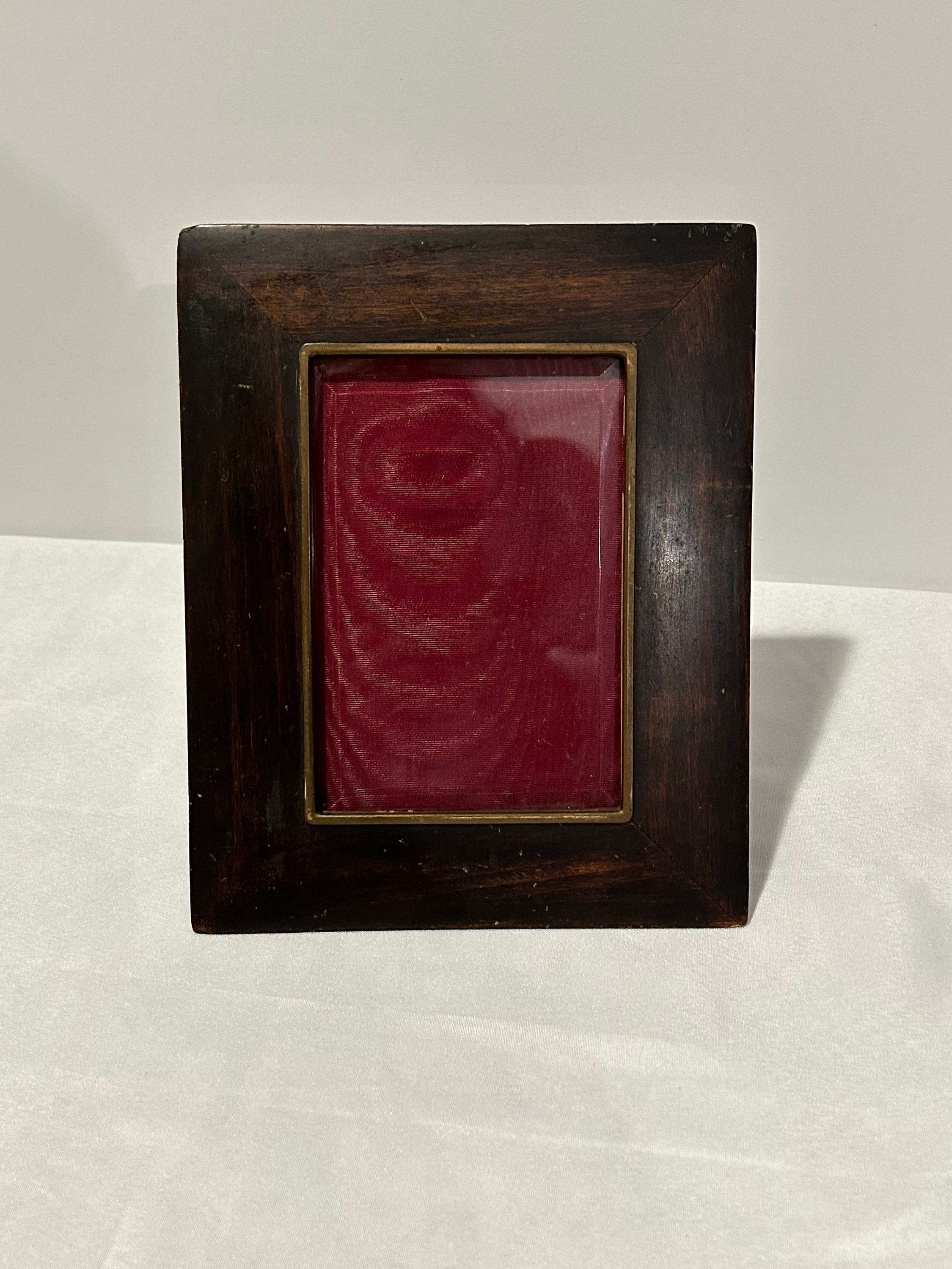 Wooden Frame and Copper Net Beveled Glass Vintage 1950 Photo Frame Wall Decoration or to Put Down Furniture Hook Wall Ornament