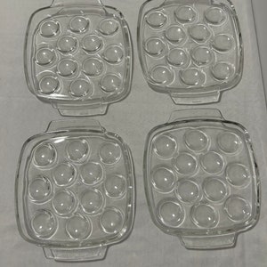 Assiette à escargot PYREX FRANCE - Arts de la table